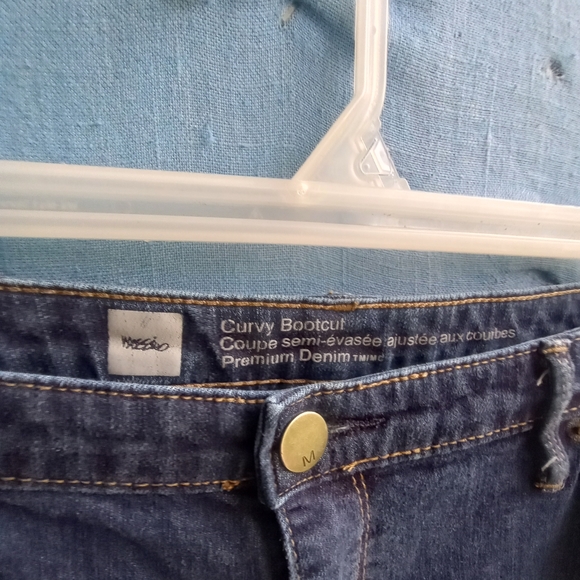 Mossimo Women's Plus Size 18 Short Curvy Bootcut Jeans K1 - Picture 2 of 5